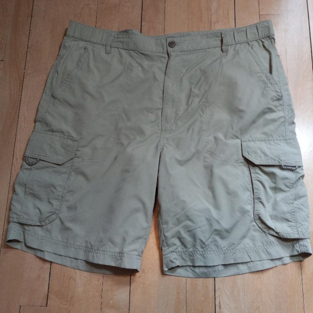 2 PAIR of Men's CHAPS Shorts w/ Pockets, Front Zip Size 38 Khaki & Stone - Picture 2 of 3